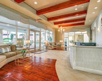 Riverfront Fort Myers Condo w/ Community Amenities - Fort Myers - Vestíbul