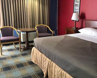 Rose Motel - David City - Bedroom