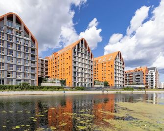 Aura - Riverside & Parking by Downtown Apartments - Gdansk - Edificio