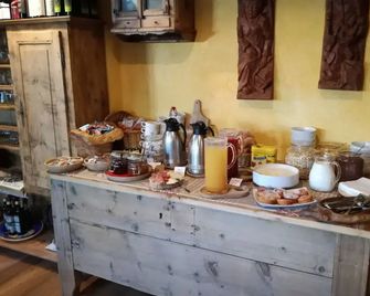 Rifugio Vieux Crest - Ayas - Buffet