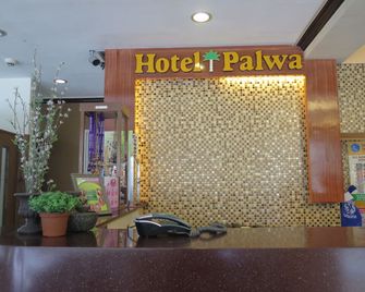 Hotel Palwa - Dumaguete City - Recepción