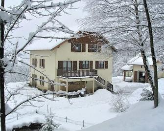 Nadine and Michel's 5-person gîte in the heart of nature, 10km from Gérardmer - Le Tholy - Bâtiment