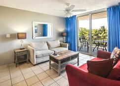 The Barbados -Bright Condo w Pool - Key West - Living room