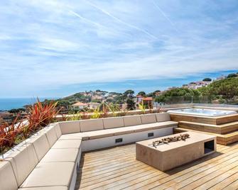 Careful and elegant decoration, with private pool and jacuzzi - Premià de Dalt - Balcón