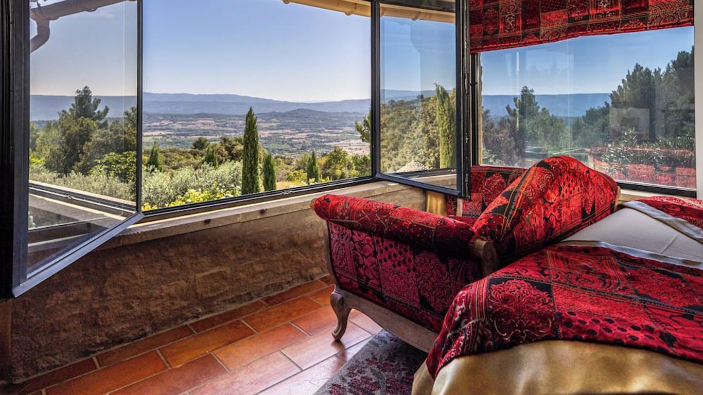 Le Palais d'Aglaé, Hôtel de Charme