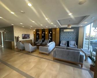 Basoglu Bulancak Hotel - Burunucu - Lounge