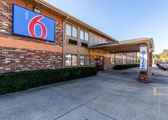 Motel 6 Troy - Troy - Gebouw