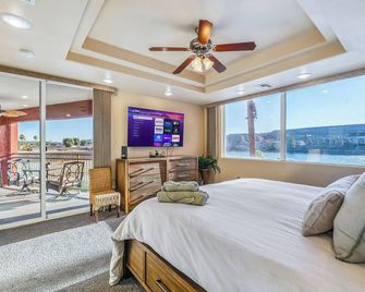Luxury Riverfront Condo Launch-Dock-Pool-Spa - Bullhead City - Bedroom
