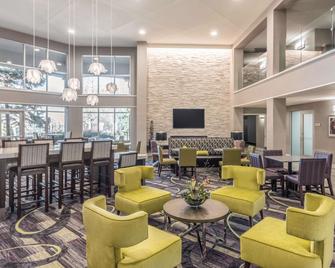 La Quinta Inn & Suites by Wyndham Denver Tech Center - Greenwood Village - Lounge
