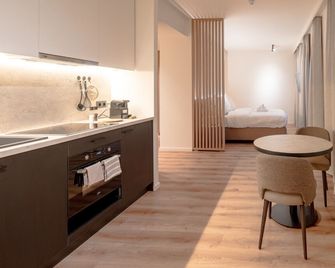 Stay at Brussels - Brussels
