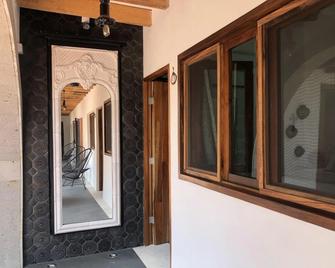 Villa San Juan Bed&Breakfast - Bahia de Banderas - Διάδρομος