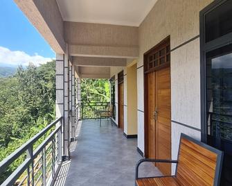 Materuni Homes - Moshi - Balkon