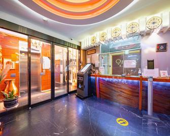 Andong Win Hotel - Andong - Recepción