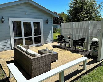 The Brambles Cottage - Cute Semi-Rural Guest House in Greytown - Greytown - Patio