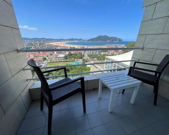 Hotel Miramar - Laredo - Balcony