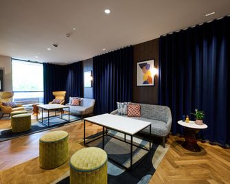 Voco Telford - Ironbridge by IHG - טלפורד - בניין