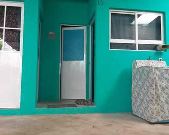 Private Room for 2 with AC - Santa María Huatulco - Schlafzimmer