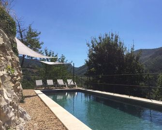Charming house in medieval hamlet, Drôme Provençale, Swimming Pool, except for - Montaulieu - Piscina