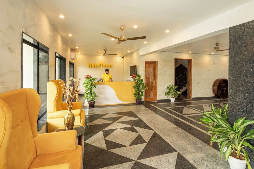 Lime Tree Hotel & One Bhk Serviced Apartment Noida Grand Central Next To Sector 51 Metro - Noida - Lobby