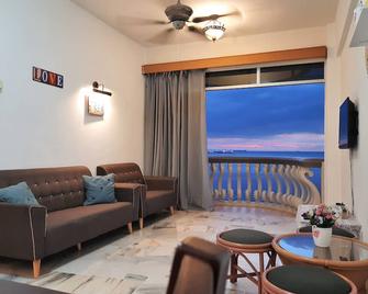 Maison Seaview Suites Port Dickson - Port Dickson - Oturma odası