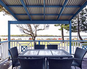 Nrma Port Macquarie Breakwall Holiday Park - Port Macquarie - Balcony