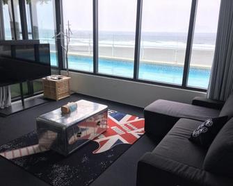 Play Hotel - Toucheng Township - Wohnzimmer