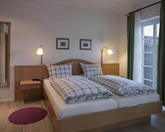 Landcafe Neumann - Bad Zwischenahn - Schlafzimmer