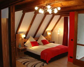 Hotel Smart-Inn - Erlangen - Yatak Odası