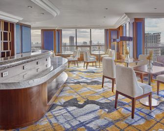 Holiday Inn & Suites Manila Galleria By IHG - Pasig - Servicio de la propiedad