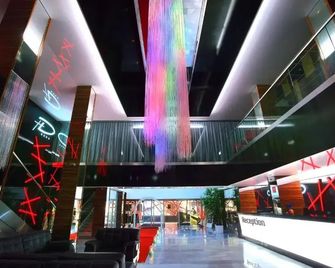 Hotel Druzba - Michalovce - Lobby