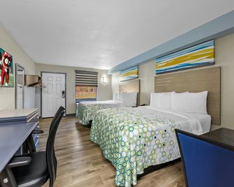 HomeTowne Studios by Red Roof Athens, TN - Athens - Schlafzimmer