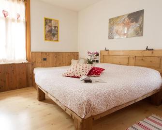 Casa Melide 3 - Bormio - Schlafzimmer