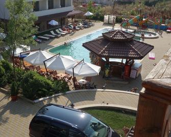 Apartment Superior Studio - Blackberry - Primorsko - Piscină