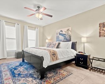 3br Retreat Plush Beds High-speed Wi-fi - Lake Charles - Bedroom