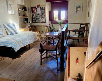 Casa Medieval de Nisa - 니사 - 거실