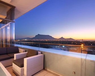水晶塔住宅飯店 - 開普敦 - 陽台