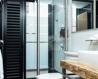 Hotel Foresto 365 - Cali - Bathroom