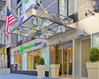 Holiday Inn Express New York City-Wall Street - New York - Building