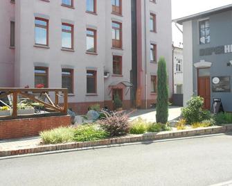 Hotel na Kafkové - Ostrava - Building