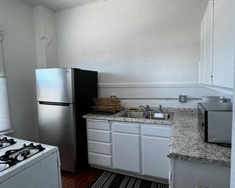 Cozy 1-bedroom apartment in wonderful Chewelah with WiFi, AC - Chewelah - Cocina