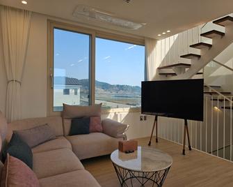Oceanview,Villa de 427 - Seogwipo - Living room