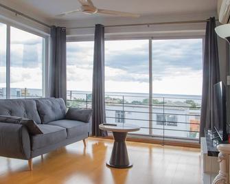 Casa Maria - Puerto Louis - Sala de estar