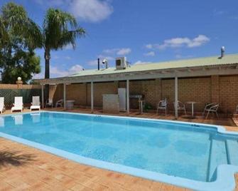 Albion Hotel - Kalgoorlie-Boulder - Piscina