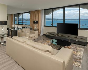 Delta Hotels by Marriott Dar es Salaam - Dar Es Salaam - Sala de estar