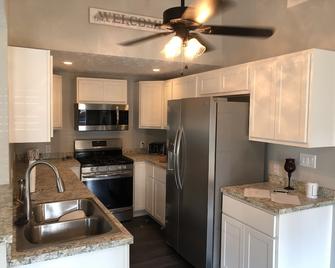 Beautiful Avon Lake West cleveland - Avon Lake - Kitchen