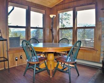 Cabin At Vallecito Lake With Stunning Lake And Mountain Views, Pet Friendly - Bayfield - Dining room