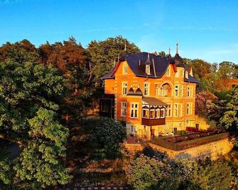 Hotel Villa Viktoria Luise - Blankenburg (Harz) - Gebouw