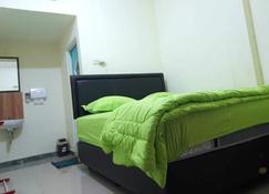 Ag Home Stay - Labuan Bajo - Bedroom