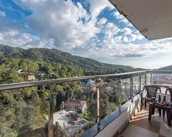 Hotel Moonglade By Royal Stays Dalhousie - Dalhousie - Балкон