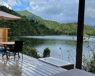 Bubble Lodge Lux/Lake Front/Wifi - Utuado - Balcón
